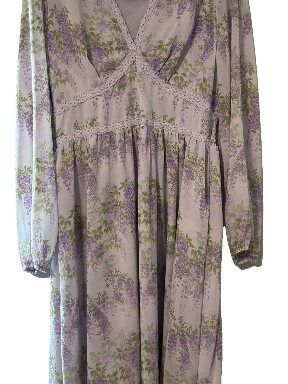 Women’s Lavender Floral Long-Sleeve Dress